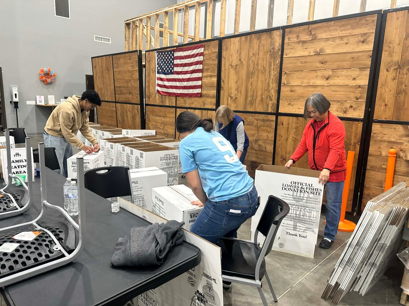 Bayanihan Volunteers at Loaves and Fishes - February 2026 Photo 5